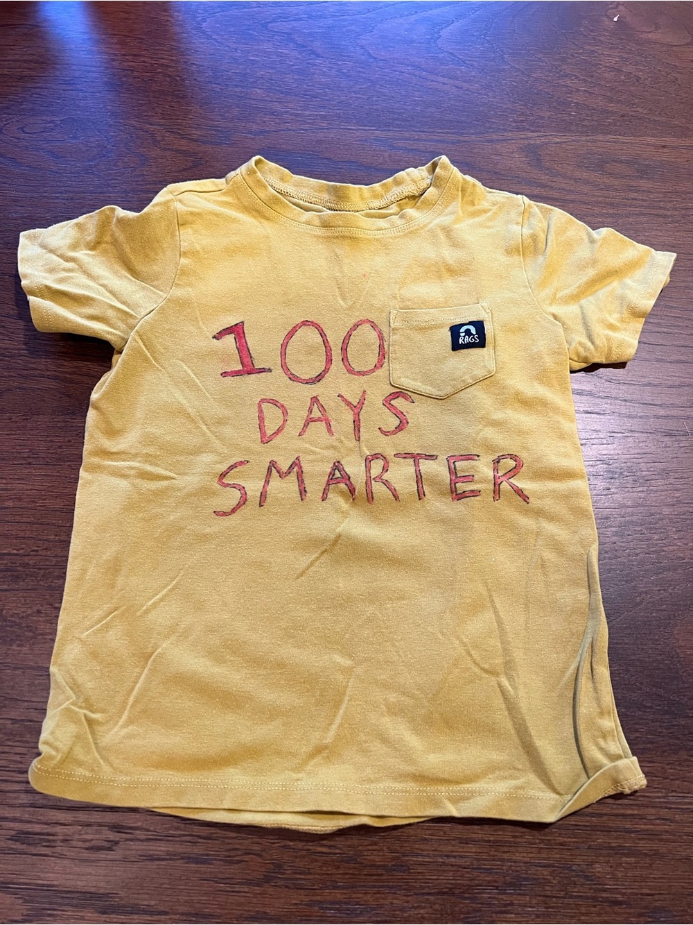 RAGS Kids "100 Days Smarter" Yellow Pocket Tee size 3/4